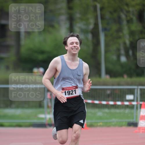 13.04.2025 - Hammer Lauf A. Gomolzig http://msf.ph/oto/7667021 13.04.2025 12:50:49 Ziel 1267, 1275, 1921 meine-sportfotos.de