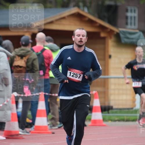 13.04.2025 - Hammer Lauf A. Gomolzig http://msf.ph/oto/7667034 13.04.2025 12:50:59 Ziel 313, 1257, 1267, 1275 meine-sportfotos.de
