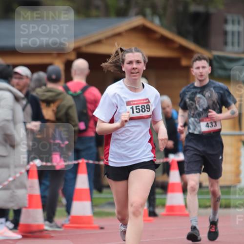 13.04.2025 - Hammer Lauf A. Gomolzig http://msf.ph/oto/7667043 13.04.2025 12:51:06 Ziel 234, 433, 1257, 1589 meine-sportfotos.de