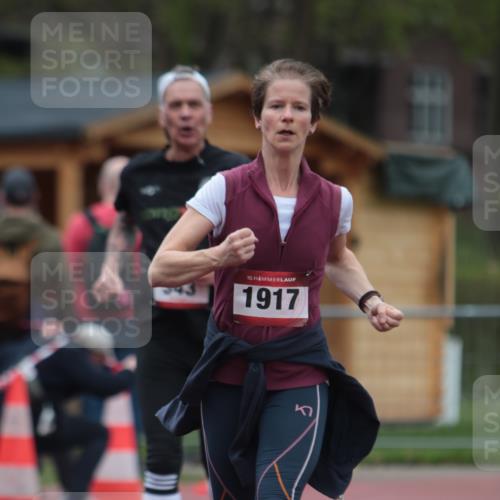 13.04.2025 - Hammer Lauf A. Gomolzig http://msf.ph/oto/7667057 13.04.2025 12:51:17 Ziel 256, 306, 343, 1917 meine-sportfotos.de