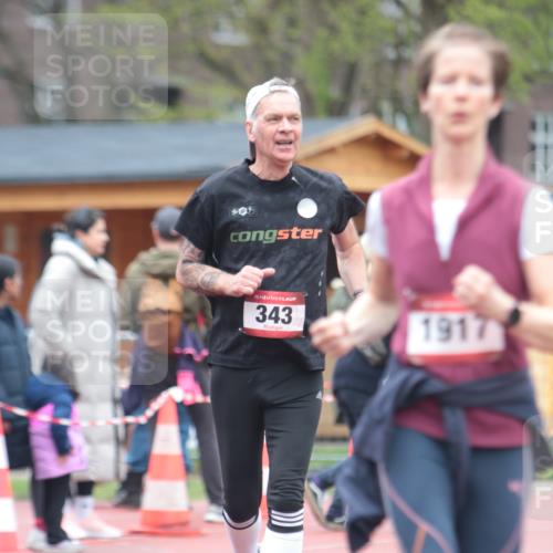 13.04.2025 - Hammer Lauf A. Gomolzig http://msf.ph/oto/7667058 13.04.2025 12:51:18 Ziel 256, 343, 1917 meine-sportfotos.de