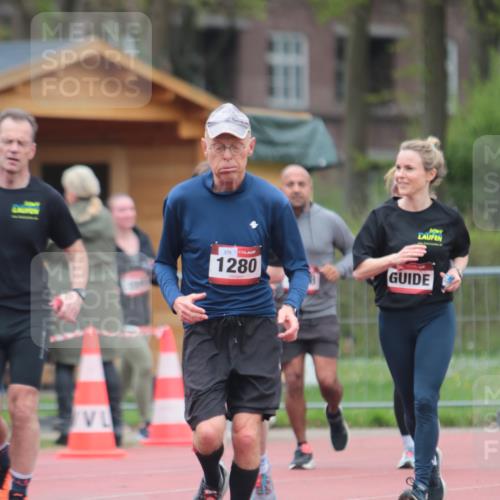13.04.2025 - Hammer Lauf A. Gomolzig http://msf.ph/oto/7667069 13.04.2025 12:51:34 Ziel 109, 980, 1049, 1117, 1118, 1280, 1560 meine-sportfotos.de