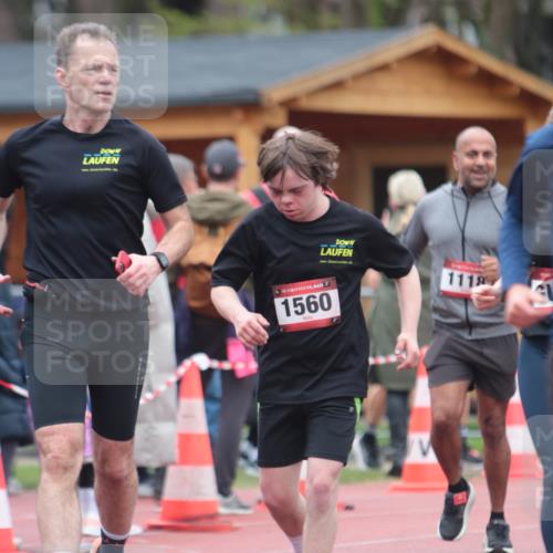 13.04.2025 - Hammer Lauf A. Gomolzig http://msf.ph/oto/7667072 13.04.2025 12:51:36 Ziel 109, 980, 1040, 1117, 1118, 1280, 1560, 1862 meine-sportfotos.de