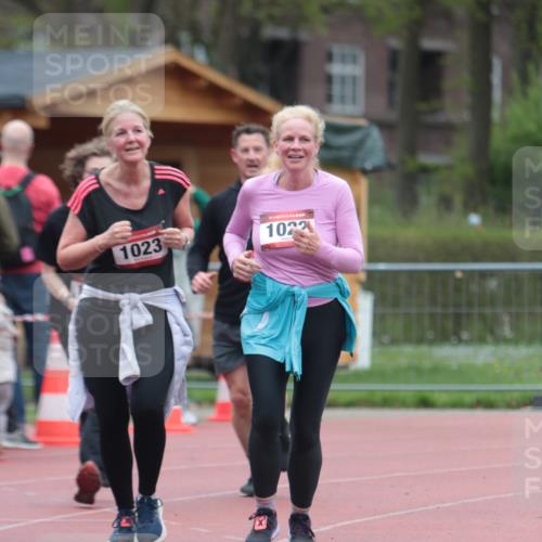 13.04.2025 - Hammer Lauf A. Gomolzig http://msf.ph/oto/7667101 13.04.2025 12:52:03 Ziel 294, 556, 1022, 1023, 1555 meine-sportfotos.de