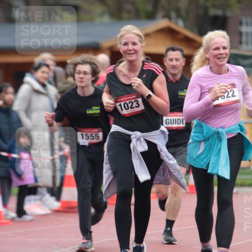 13.04.2025 - Hammer Lauf A. Gomolzig http://msf.ph/oto/7667103 13.04.2025 12:52:04 Ziel 1022, 1023, 1555 meine-sportfotos.de