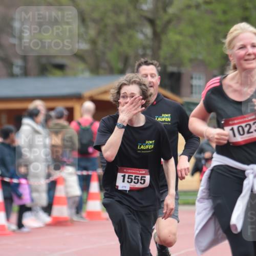 13.04.2025 - Hammer Lauf A. Gomolzig http://msf.ph/oto/7667106 13.04.2025 12:52:07 Ziel 1022, 1023, 1317, 1555 meine-sportfotos.de