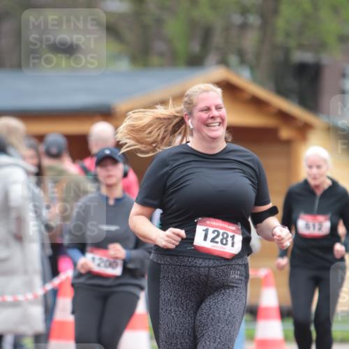 13.04.2025 - Hammer Lauf A. Gomolzig http://msf.ph/oto/7667138 13.04.2025 12:52:59 Ziel 513, 572, 615, 1200, 1281 meine-sportfotos.de