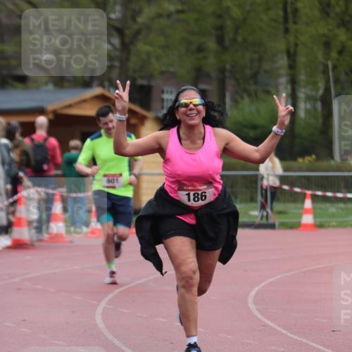 13.04.2025 - Hammer Lauf A. Gomolzig http://msf.ph/oto/7667151 13.04.2025 12:53:13 Ziel 186, 601, 773 meine-sportfotos.de