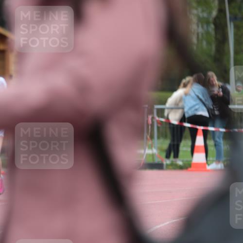 13.04.2025 - Hammer Lauf A. Gomolzig http://msf.ph/oto/7667158 13.04.2025 12:53:24 Ziel 6, 553 meine-sportfotos.de