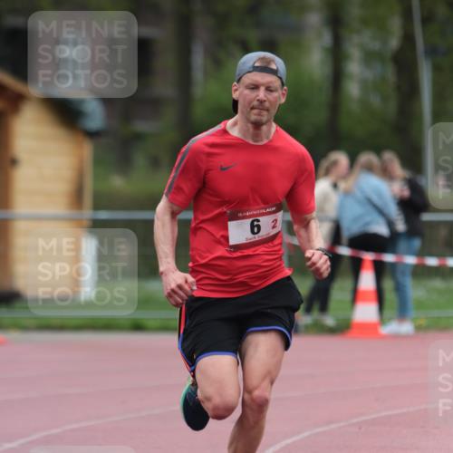 13.04.2025 - Hammer Lauf A. Gomolzig http://msf.ph/oto/7667161 13.04.2025 12:53:25 Ziel 6, 553, 1826 meine-sportfotos.de