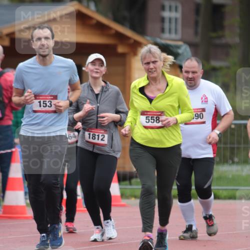 13.04.2025 - Hammer Lauf A. Gomolzig http://msf.ph/oto/7667171 13.04.2025 12:53:35 Ziel 153, 558, 1064, 1590, 1776, 1812, 1826 meine-sportfotos.de
