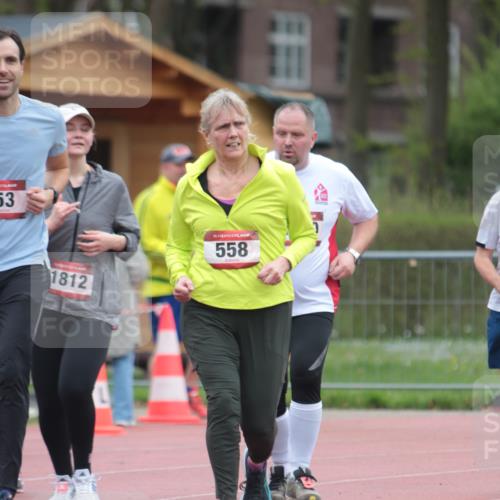 13.04.2025 - Hammer Lauf A. Gomolzig http://msf.ph/oto/7667172 13.04.2025 12:53:36 Ziel 153, 558, 1064, 1590, 1776, 1812 meine-sportfotos.de