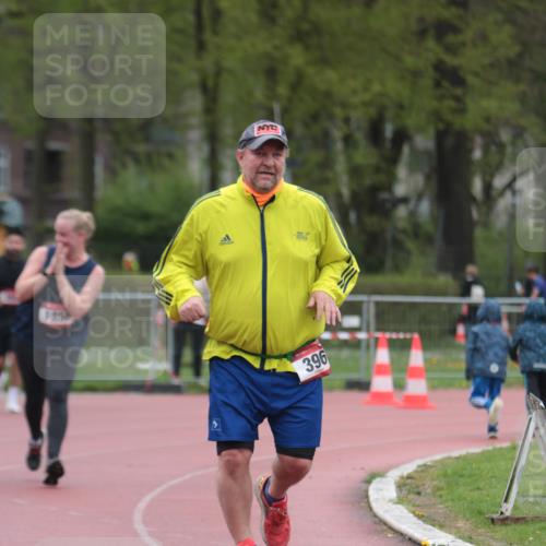 13.04.2025 - Hammer Lauf A. Gomolzig http://msf.ph/oto/7667179 13.04.2025 12:53:45 Ziel 153, 218, 302, 396, 1154, 1590, 1858, 1896 meine-sportfotos.de
