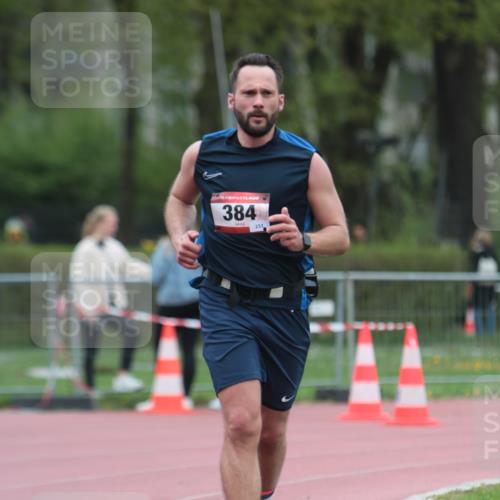 13.04.2025 - Hammer Lauf A. Gomolzig http://msf.ph/oto/7667205 13.04.2025 12:54:09 Ziel 384, 1808 meine-sportfotos.de