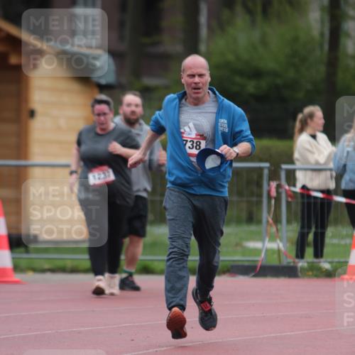 13.04.2025 - Hammer Lauf A. Gomolzig http://msf.ph/oto/7667210 13.04.2025 12:54:16 Ziel 1194, 1738 meine-sportfotos.de