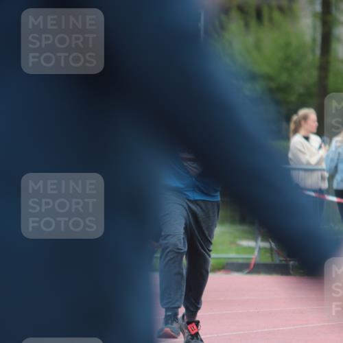 13.04.2025 - Hammer Lauf A. Gomolzig http://msf.ph/oto/7667211 13.04.2025 12:54:17 Ziel 1194, 1738 meine-sportfotos.de