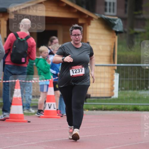 13.04.2025 - Hammer Lauf A. Gomolzig http://msf.ph/oto/7667215 13.04.2025 12:54:20 Ziel 1194, 1237, 1738 meine-sportfotos.de