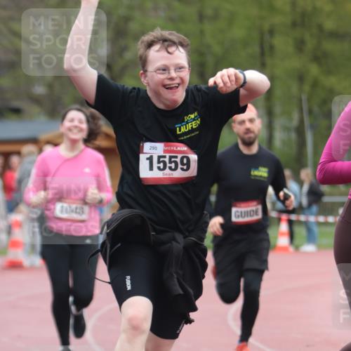 13.04.2025 - Hammer Lauf A. Gomolzig http://msf.ph/oto/7667238 13.04.2025 12:54:38 Ziel 231, 426, 1048, 1604 meine-sportfotos.de