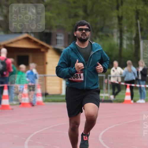 13.04.2025 - Hammer Lauf A. Gomolzig http://msf.ph/oto/7667256 13.04.2025 12:54:52 Ziel 1081, 1372 meine-sportfotos.de