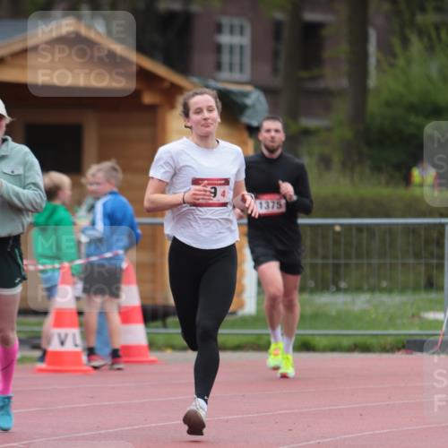 13.04.2025 - Hammer Lauf A. Gomolzig http://msf.ph/oto/7667261 13.04.2025 12:54:59 Ziel 19, 20, 1375 meine-sportfotos.de