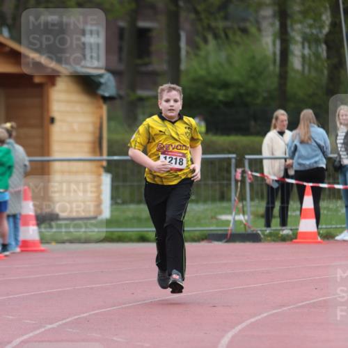 13.04.2025 - Hammer Lauf A. Gomolzig http://msf.ph/oto/7667272 13.04.2025 12:55:35 Ziel 1218 meine-sportfotos.de