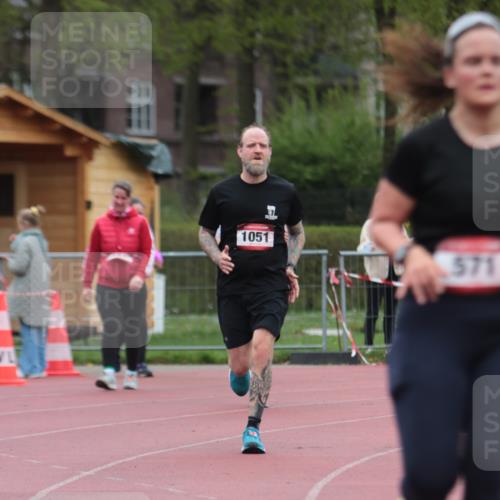 13.04.2025 - Hammer Lauf A. Gomolzig http://msf.ph/oto/7667287 13.04.2025 12:55:55 Ziel 322, 444, 548, 571, 1051, 1772 meine-sportfotos.de
