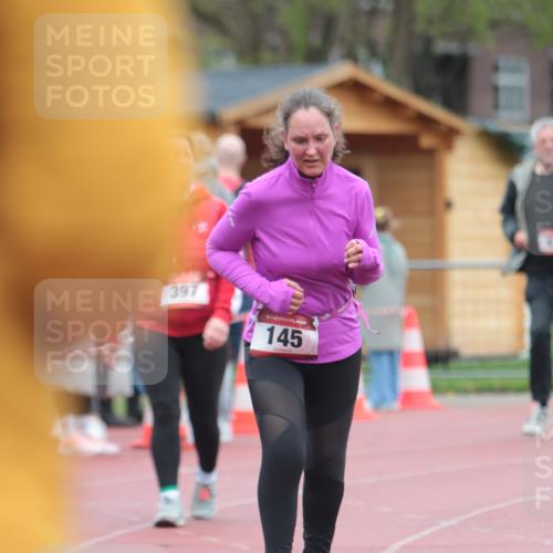 13.04.2025 - Hammer Lauf A. Gomolzig http://msf.ph/oto/7667301 13.04.2025 12:56:05 Ziel 145, 411, 1772 meine-sportfotos.de