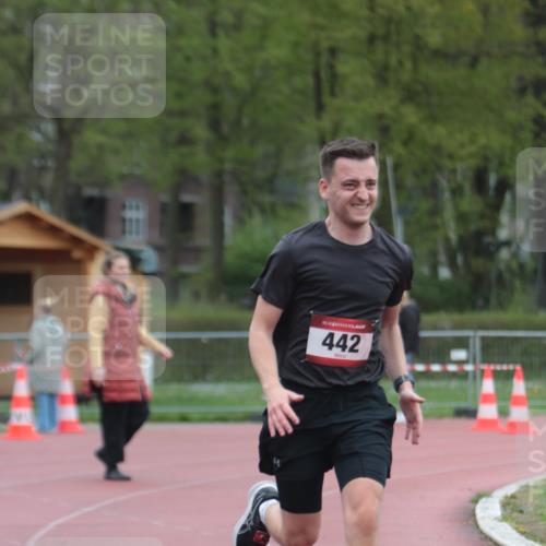 13.04.2025 - Hammer Lauf A. Gomolzig http://msf.ph/oto/7667318 13.04.2025 12:56:21 Ziel  meine-sportfotos.de