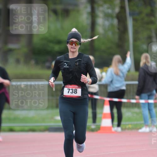 13.04.2025 - Hammer Lauf A. Gomolzig http://msf.ph/oto/7667332 13.04.2025 12:56:46 Ziel 738 meine-sportfotos.de