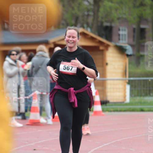 13.04.2025 - Hammer Lauf A. Gomolzig http://msf.ph/oto/7667344 13.04.2025 12:56:55 Ziel 567, 1080 meine-sportfotos.de
