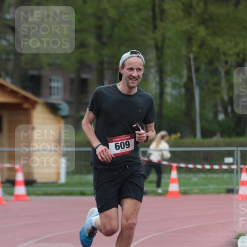 13.04.2025 - Hammer Lauf A. Gomolzig http://msf.ph/oto/7667359 13.04.2025 12:57:17 Ziel 609, 1255 meine-sportfotos.de