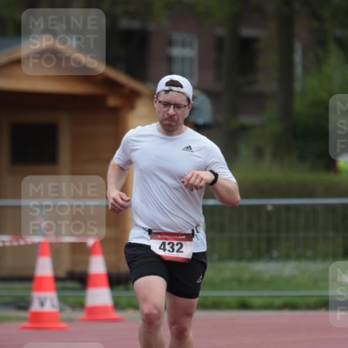 13.04.2025 - Hammer Lauf A. Gomolzig http://msf.ph/oto/7667368 13.04.2025 12:58:03 Ziel 432, 705 meine-sportfotos.de