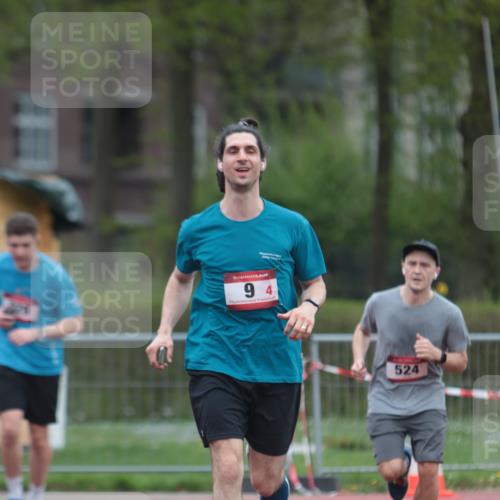 13.04.2025 - Hammer Lauf A. Gomolzig http://msf.ph/oto/7667375 13.04.2025 12:58:15 Ziel 9, 524, 1296 meine-sportfotos.de