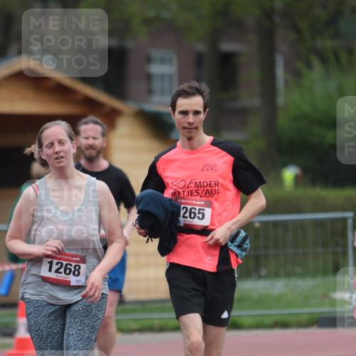 13.04.2025 - Hammer Lauf A. Gomolzig http://msf.ph/oto/7667381 13.04.2025 12:58:30 Ziel 685, 1265, 1268 meine-sportfotos.de