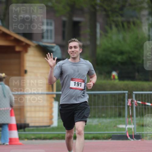 13.04.2025 - Hammer Lauf A. Gomolzig http://msf.ph/oto/7667401 13.04.2025 12:59:27 Ziel 191 meine-sportfotos.de