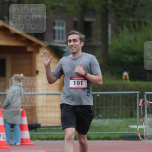13.04.2025 - Hammer Lauf A. Gomolzig http://msf.ph/oto/7667404 13.04.2025 12:59:28 Ziel 191 meine-sportfotos.de