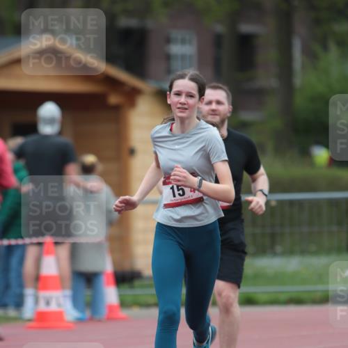 13.04.2025 - Hammer Lauf A. Gomolzig http://msf.ph/oto/7667413 13.04.2025 12:59:51 Ziel 15, 434 meine-sportfotos.de