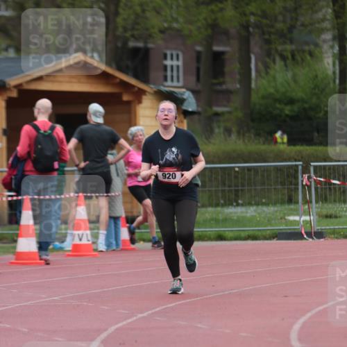 13.04.2025 - Hammer Lauf A. Gomolzig http://msf.ph/oto/7667418 13.04.2025 13:00:22 Ziel 414, 920 meine-sportfotos.de