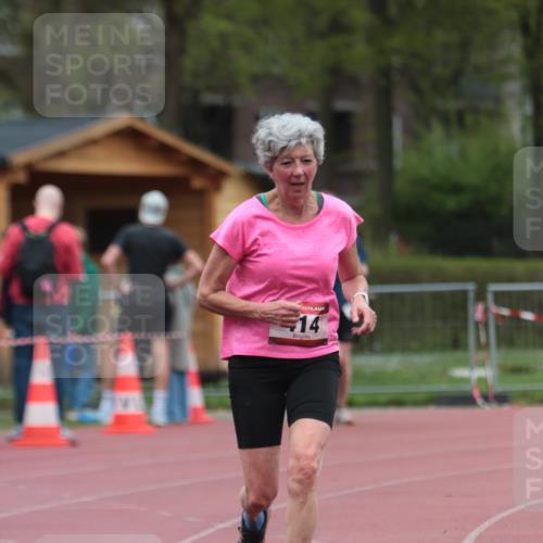 13.04.2025 - Hammer Lauf A. Gomolzig http://msf.ph/oto/7667426 13.04.2025 13:00:30 Ziel 320, 414 meine-sportfotos.de