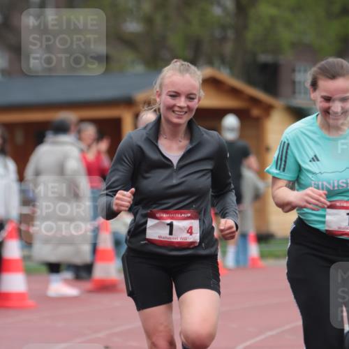 13.04.2025 - Hammer Lauf A. Gomolzig http://msf.ph/oto/7667441 13.04.2025 13:00:59 Ziel 4 meine-sportfotos.de