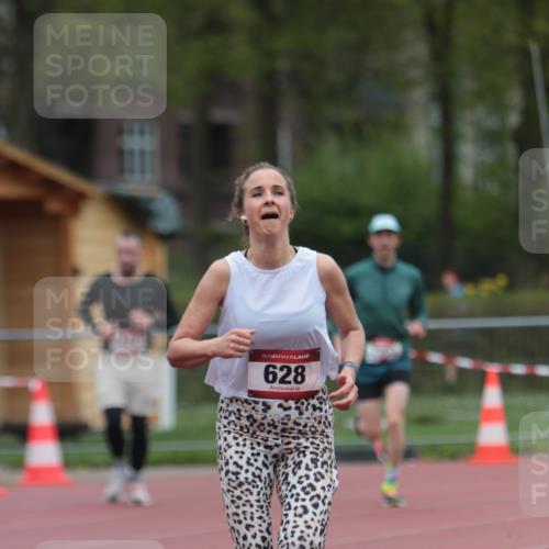 13.04.2025 - Hammer Lauf A. Gomolzig http://msf.ph/oto/7667463 13.04.2025 13:01:22 Ziel 474, 628, 1103 meine-sportfotos.de