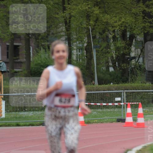 13.04.2025 - Hammer Lauf A. Gomolzig http://msf.ph/oto/7667464 13.04.2025 13:01:22 Ziel 474, 628, 1103 meine-sportfotos.de