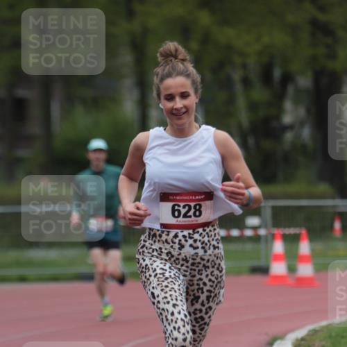 13.04.2025 - Hammer Lauf A. Gomolzig http://msf.ph/oto/7667465 13.04.2025 13:01:23 Ziel 474, 628, 1103 meine-sportfotos.de