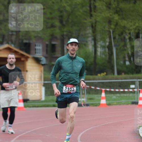 13.04.2025 - Hammer Lauf A. Gomolzig http://msf.ph/oto/7667467 13.04.2025 13:01:26 Ziel 474, 1103 meine-sportfotos.de