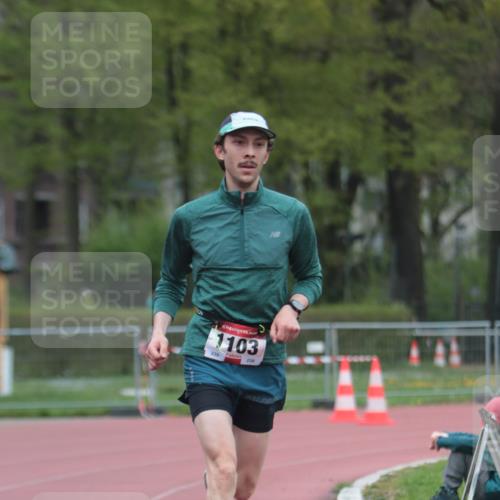 13.04.2025 - Hammer Lauf A. Gomolzig http://msf.ph/oto/7667469 13.04.2025 13:01:27 Ziel 474, 1103 meine-sportfotos.de