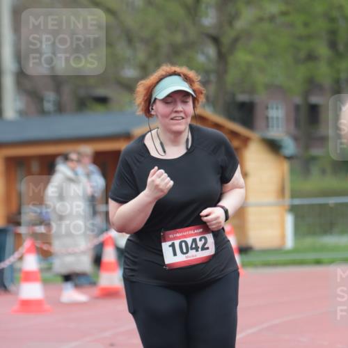 13.04.2025 - Hammer Lauf A. Gomolzig http://msf.ph/oto/7667482 13.04.2025 13:01:45 Ziel 1042, 1262, 1278 meine-sportfotos.de