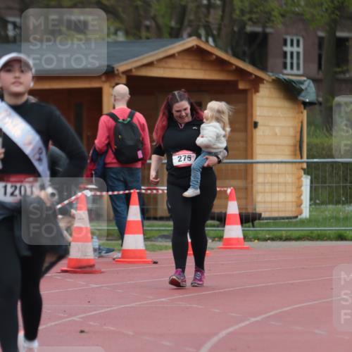 13.04.2025 - Hammer Lauf A. Gomolzig http://msf.ph/oto/7667488 13.04.2025 13:02:07 Ziel 482, 1201 meine-sportfotos.de