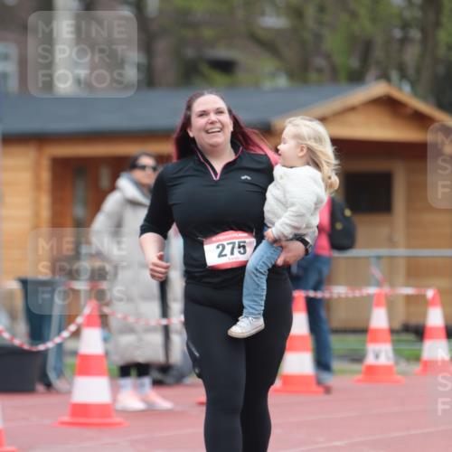 13.04.2025 - Hammer Lauf A. Gomolzig http://msf.ph/oto/7667492 13.04.2025 13:02:12 Ziel 275, 1201 meine-sportfotos.de