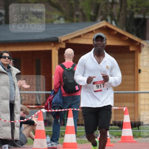 13.04.2025 - Hammer Lauf A. Gomolzig http://msf.ph/oto/7667500 13.04.2025 13:02:27 Ziel 917 meine-sportfotos.de
