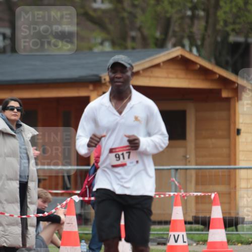 13.04.2025 - Hammer Lauf A. Gomolzig http://msf.ph/oto/7667501 13.04.2025 13:02:29 Ziel 917 meine-sportfotos.de